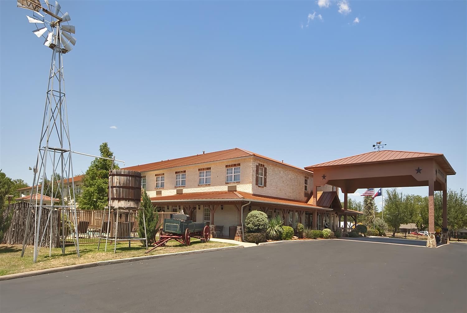 Best Western Plus Fredericksburg Dış mekan fotoğraf