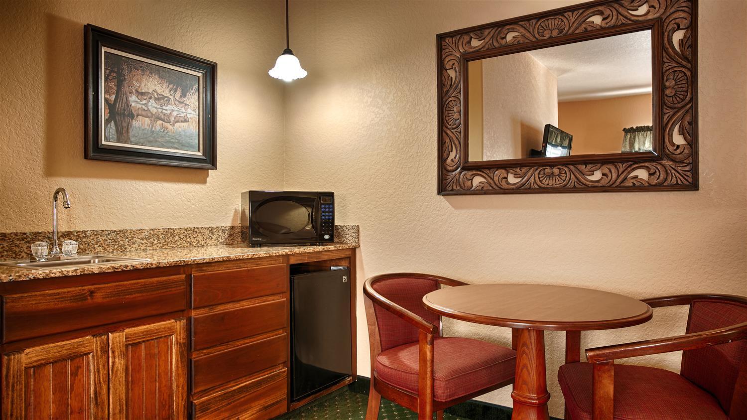 Best Western Plus Fredericksburg Dış mekan fotoğraf